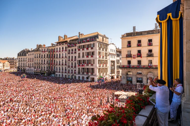 Fêtes de Bayonne 2025 : dates, programmes et idées souvenirs
