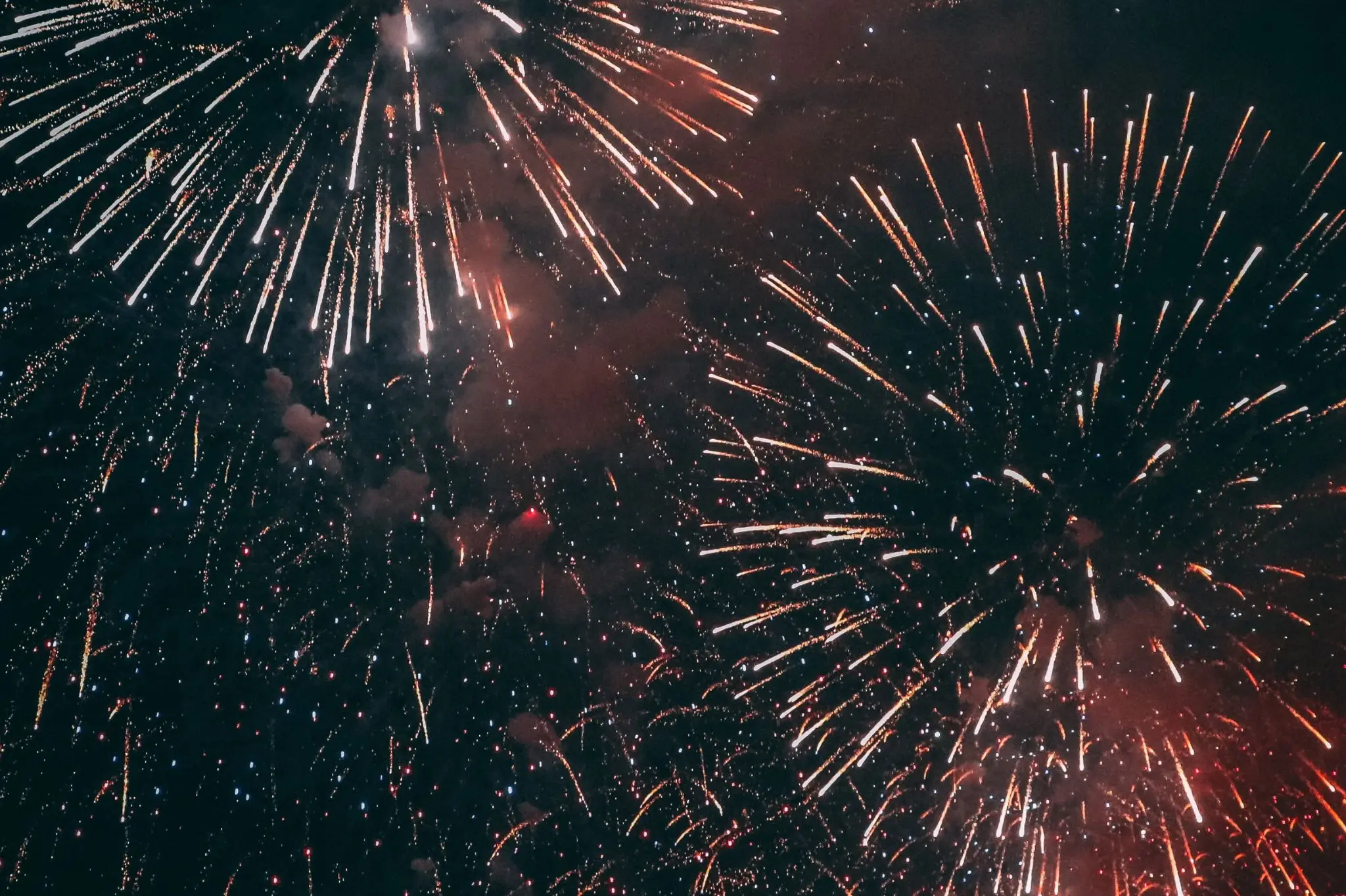 8 villes françaises où passer le Nouvel An 2025 Fizzer