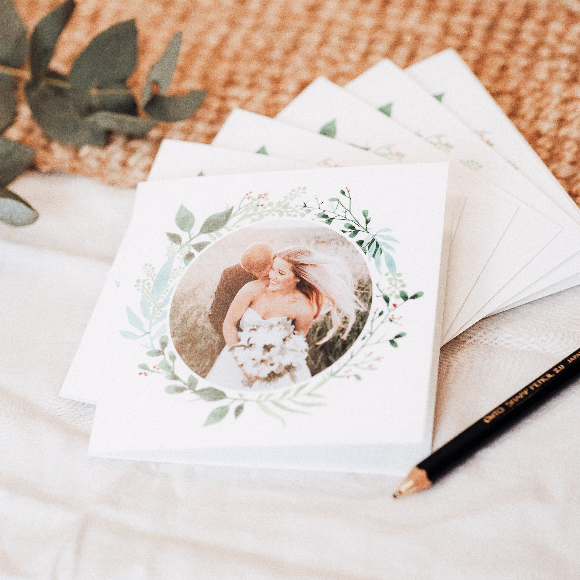 wedding invitation cards with flower wreath