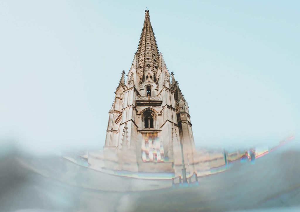 Vue sur clocher à Bordeaux à visiter pour les Journées du Patrimoine