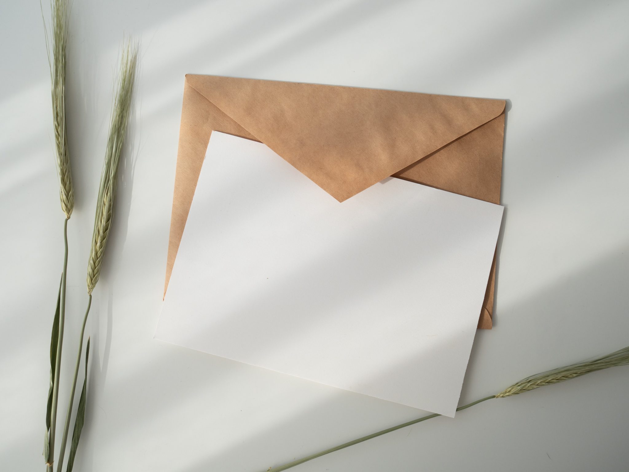 lettre et enveloppe, un excellent cadeau à moins de 5 euros