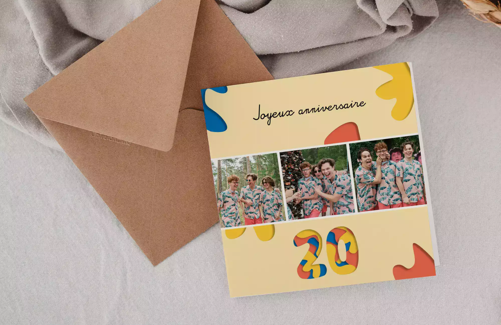 carte orange avec texte d'anniversaire pour meilleure amie