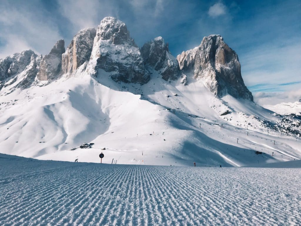 Piste de ski dans les Dolomites