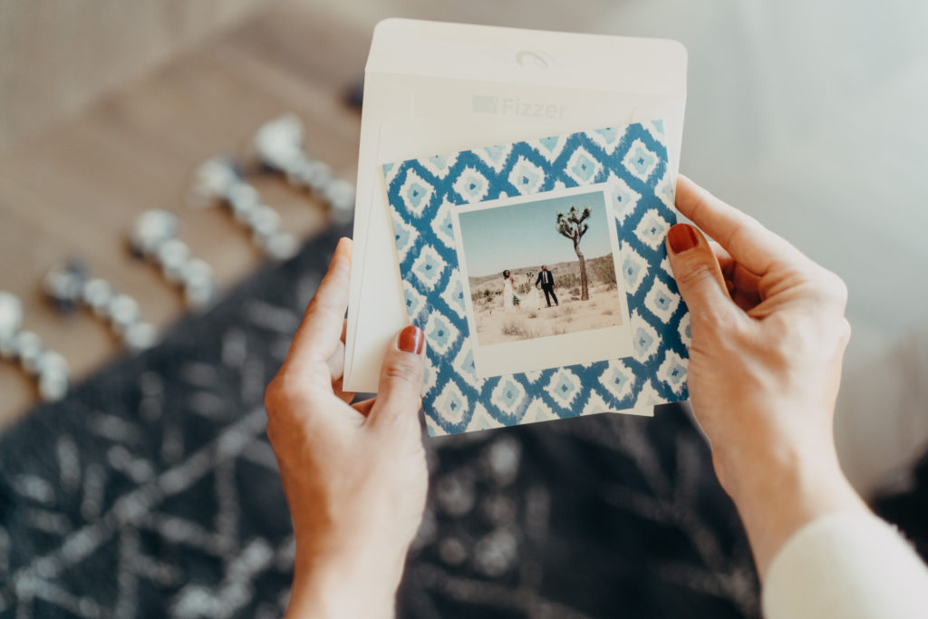 faire-part de mariage boheme avec motifs ethniques bleus