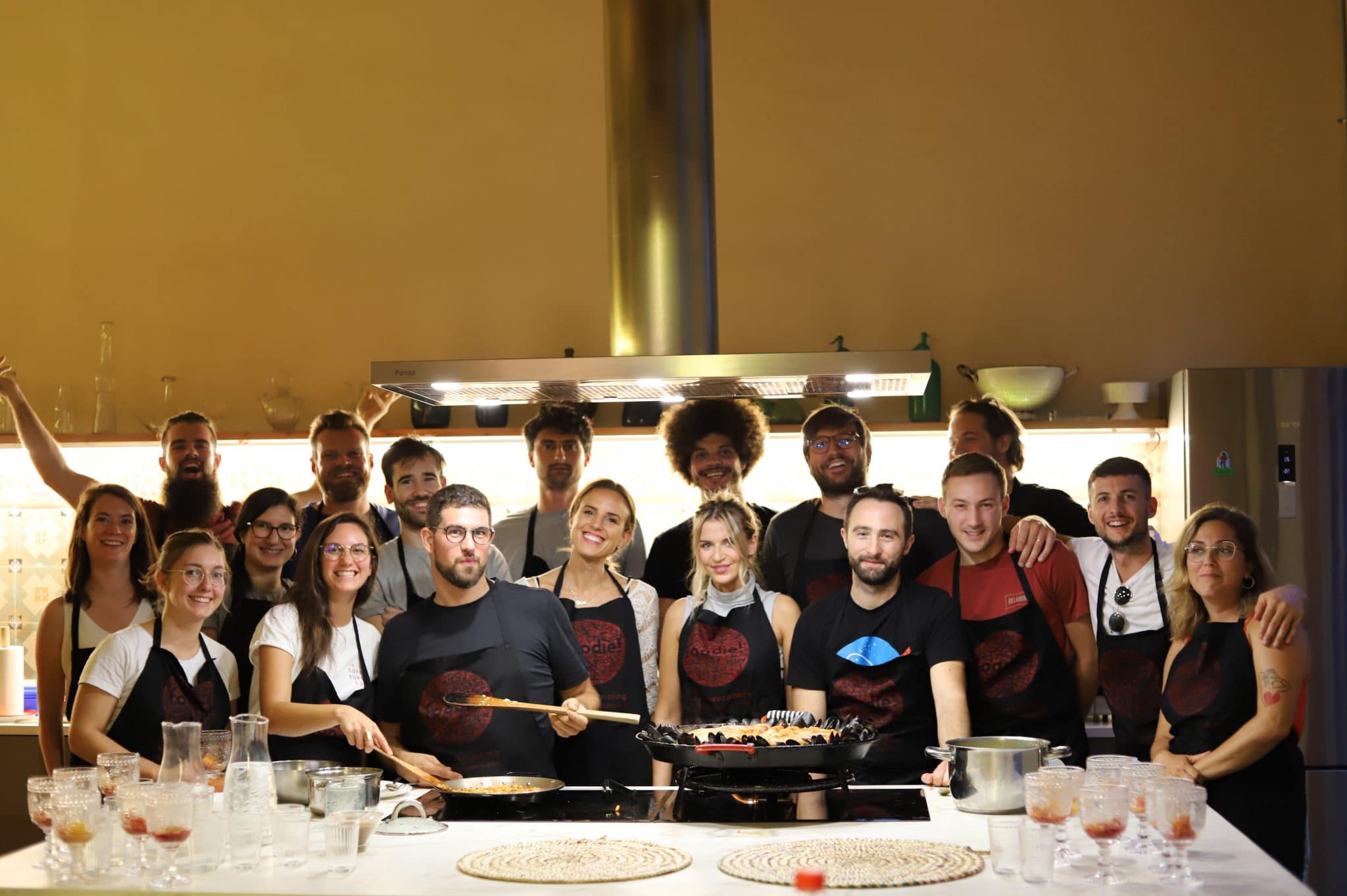 Cours de cuisine pendant la retreat à Barcelone