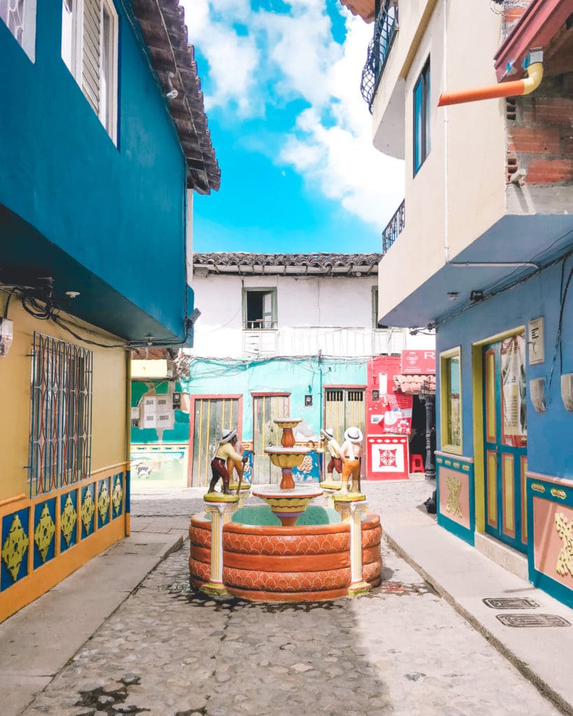 Village de Guatape en Colombie