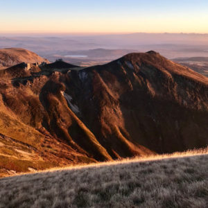 vue sur volcans d'Auvergne