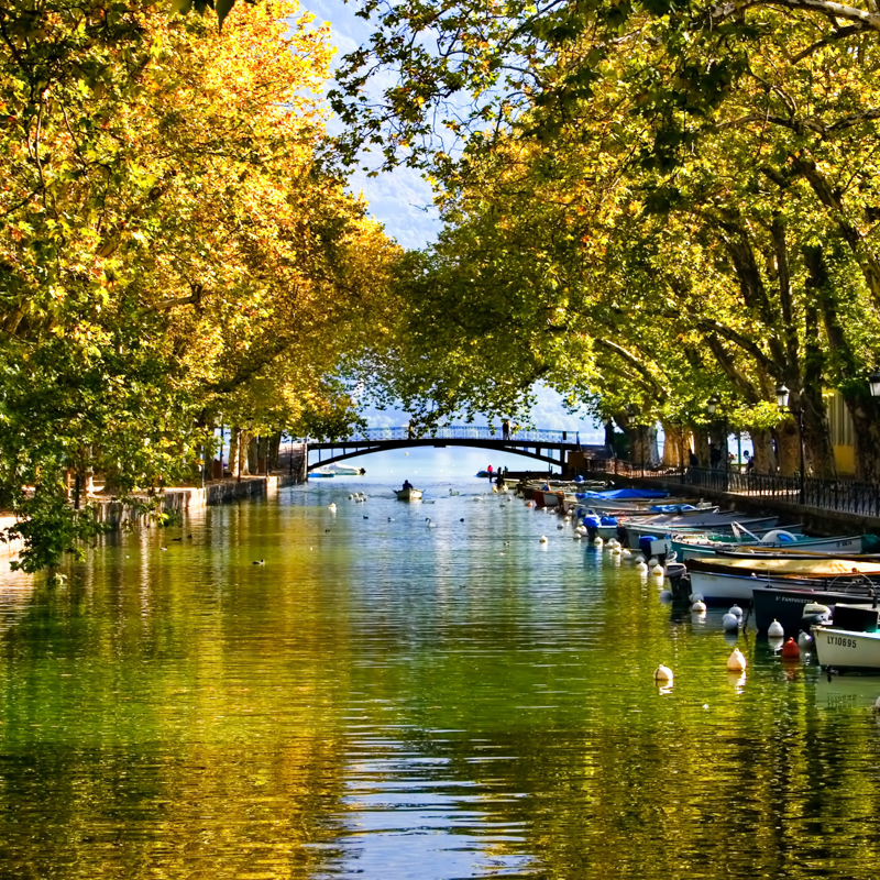 love bridges annecy