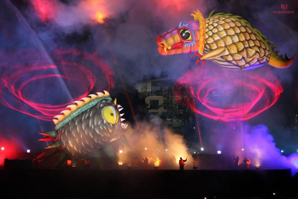 Dragon parade show en Pologne