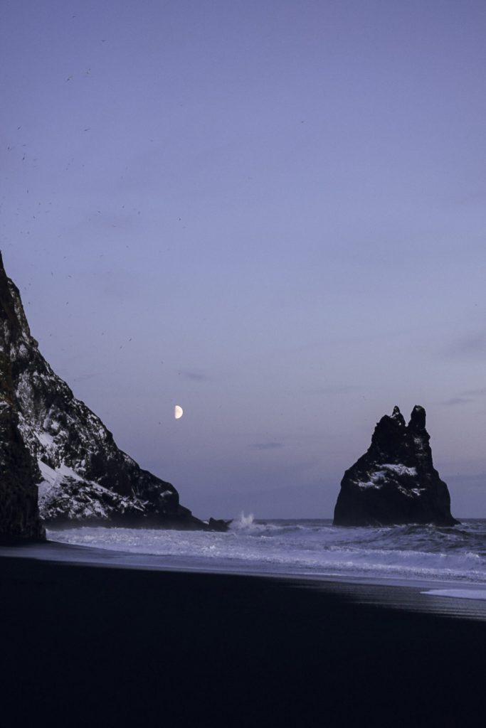 Reynisfjarja Strand Island