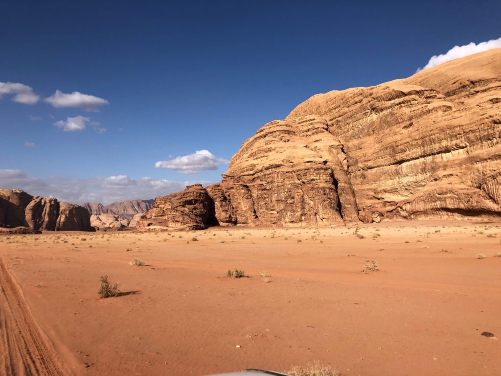 Felsen in der Wüste Wadi Rum in Jordanien