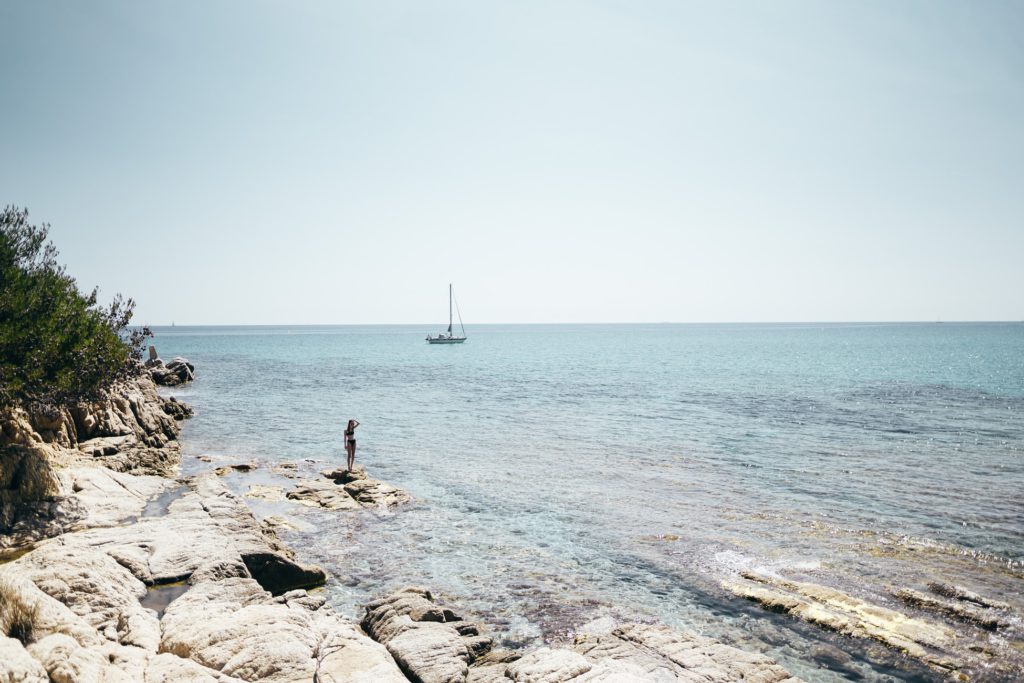 plage de Saint-Tropez pour vacances d'ete en France