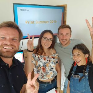 Team Print, das Ihre Postkarten für den Sommer 2019 Fizzer druckt