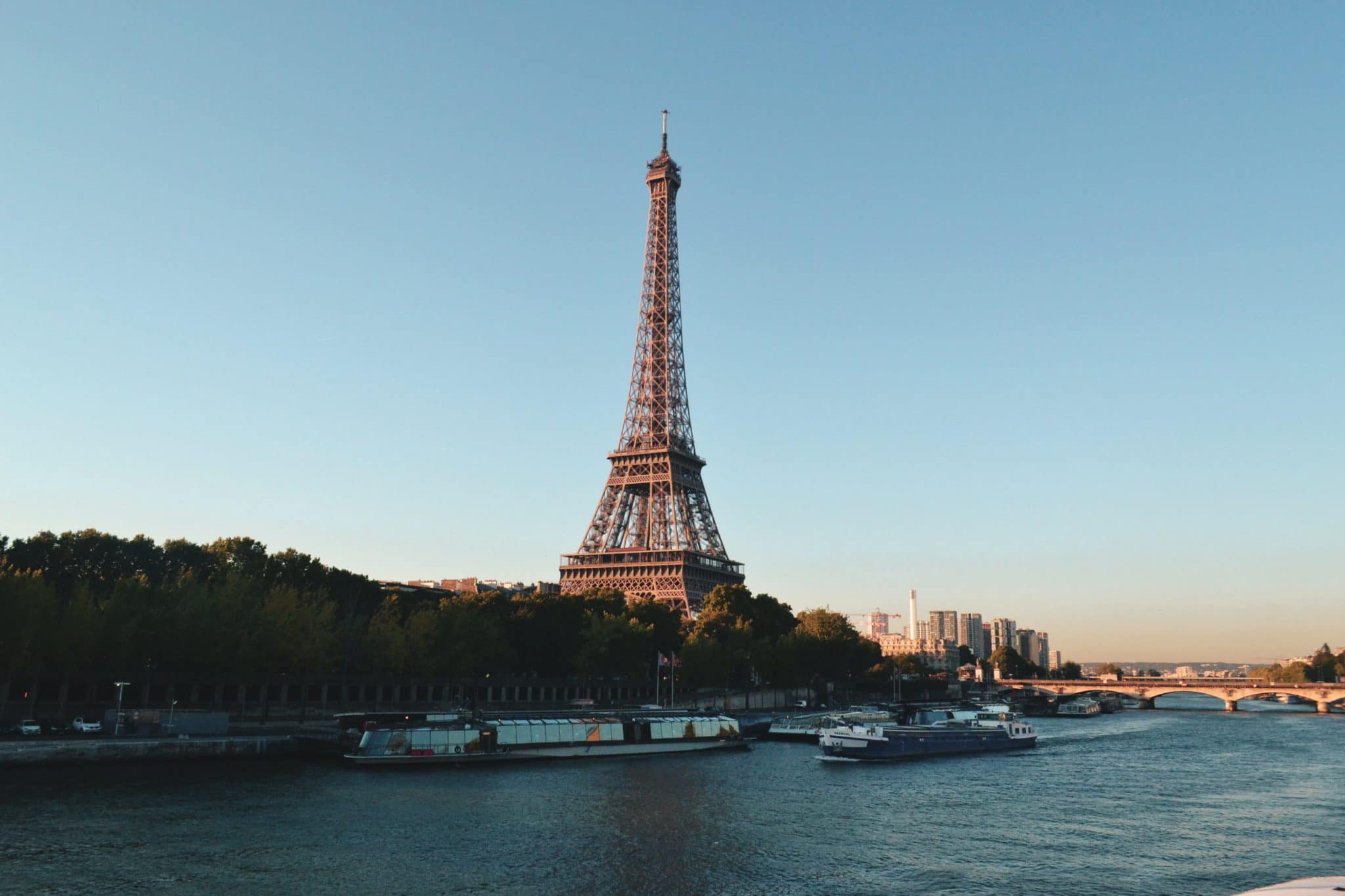 Tour Eiffel, monument emblématique de Paris