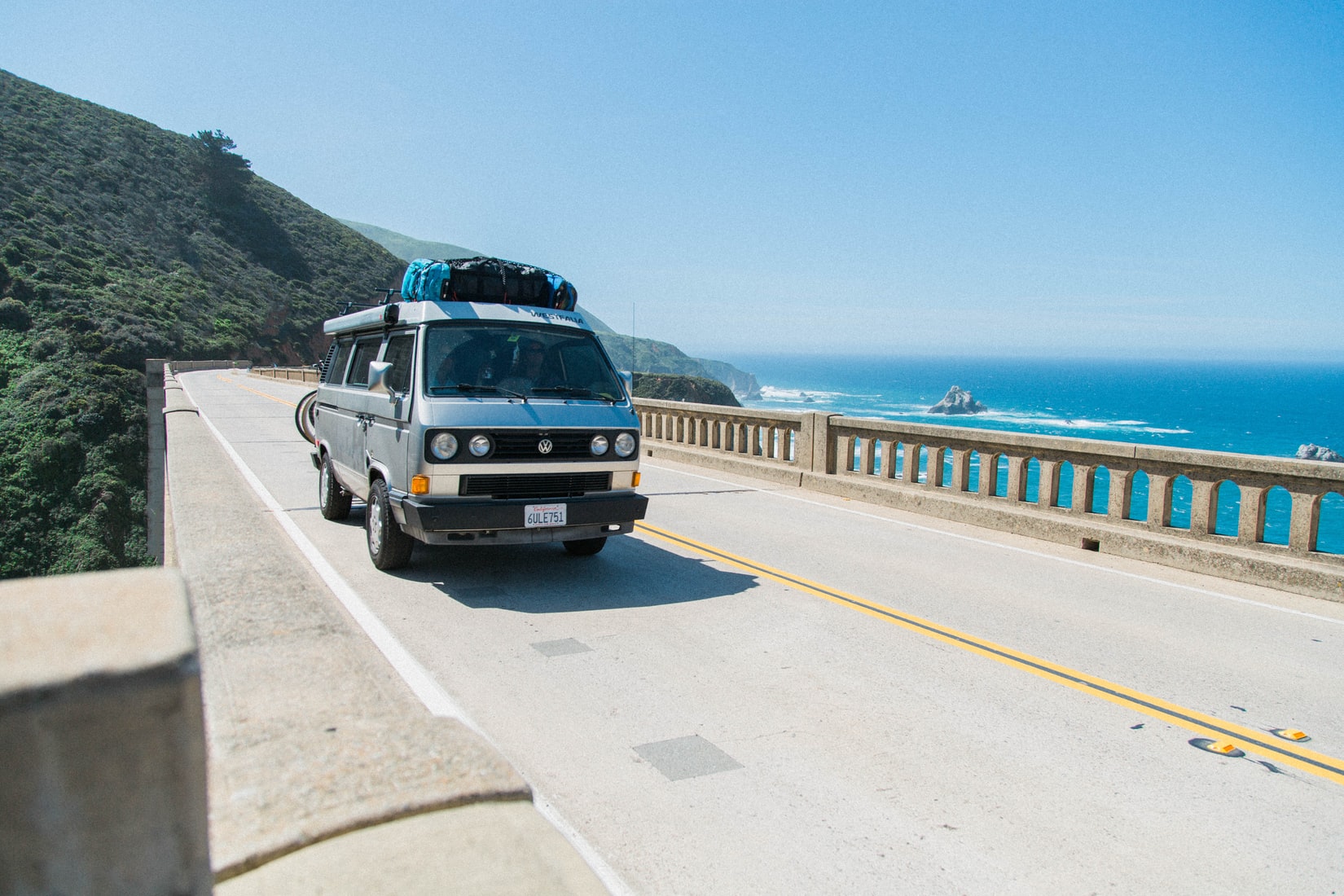 Roadtrip mit dem Van, origineller Transport zum Reisen